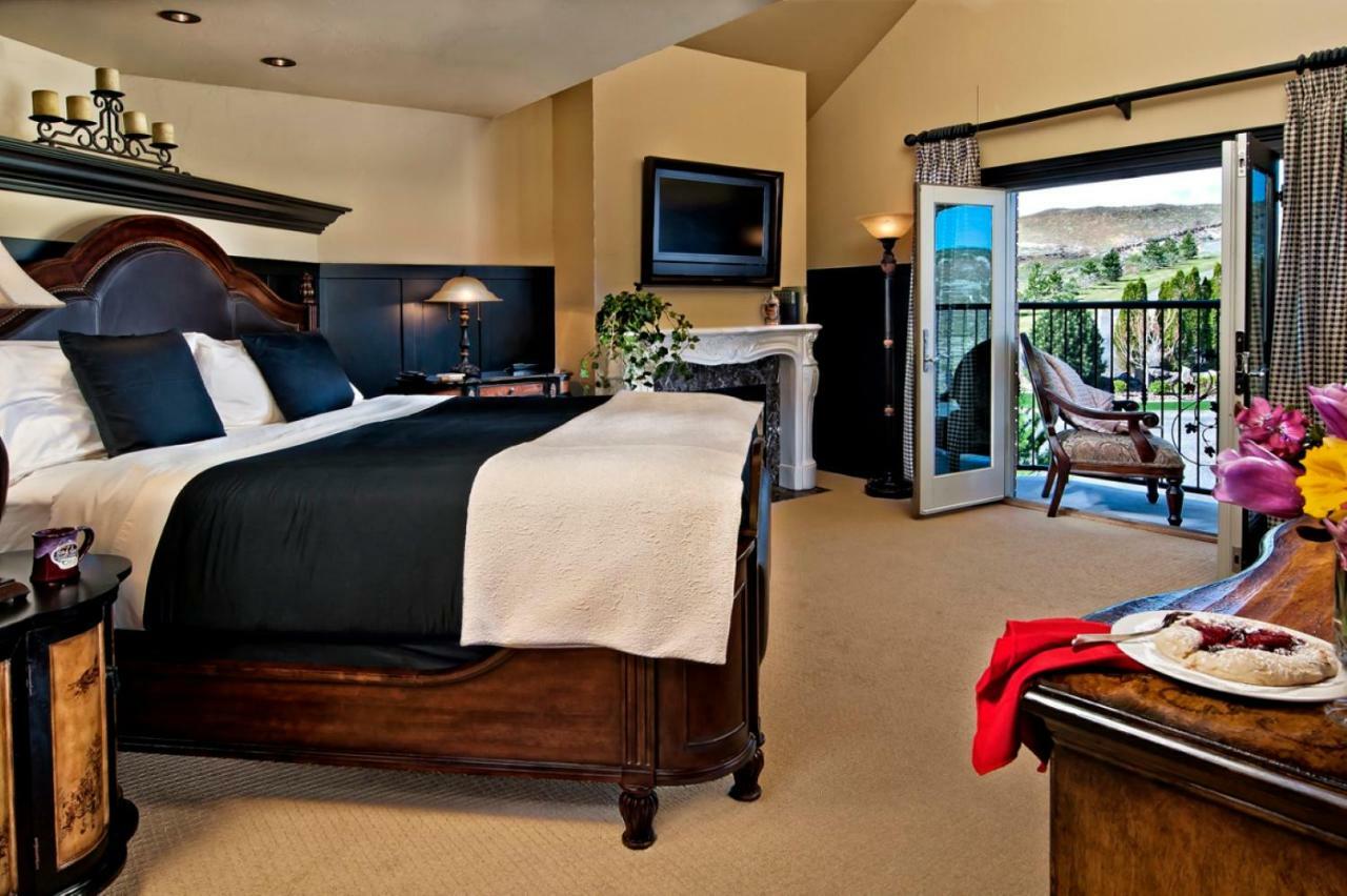 Cameo Heights Mansion And The Vine Fine Dining Restaurant Bed & Breakfast Touchet Екстериор снимка