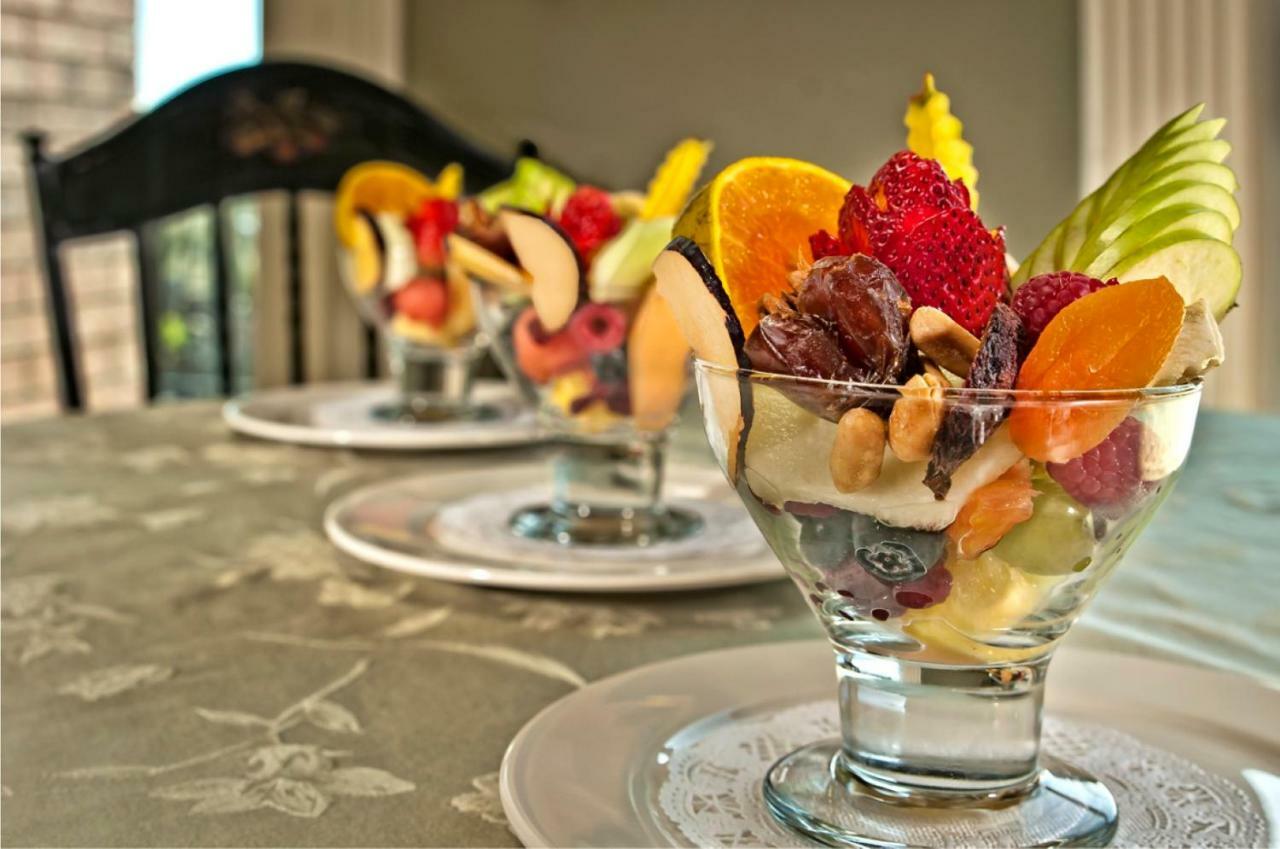 Cameo Heights Mansion And The Vine Fine Dining Restaurant Bed & Breakfast Touchet Екстериор снимка