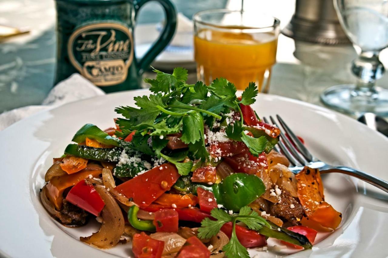 Cameo Heights Mansion And The Vine Fine Dining Restaurant Bed & Breakfast Touchet Екстериор снимка