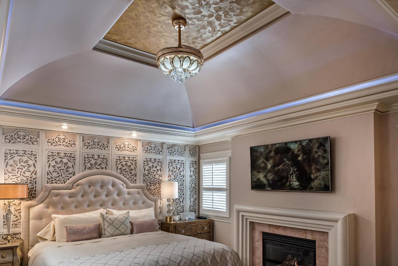 Cameo Heights Mansion And The Vine Fine Dining Restaurant Bed & Breakfast Touchet Стая снимка